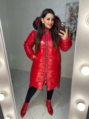 Жіноча червона зимова куртка тепла стьобана з капюшоном з хутром 759-10 фото