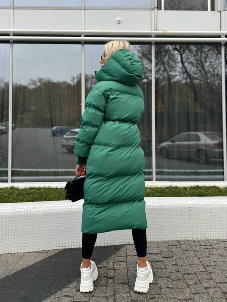 Жіноча зимова зелена довга куртка-пуховик з капюшоном 2872-4 фото