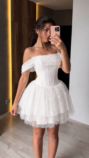 Вечірня молочно-біла коротка сукня з мереживом та фатином 3323-3 фото